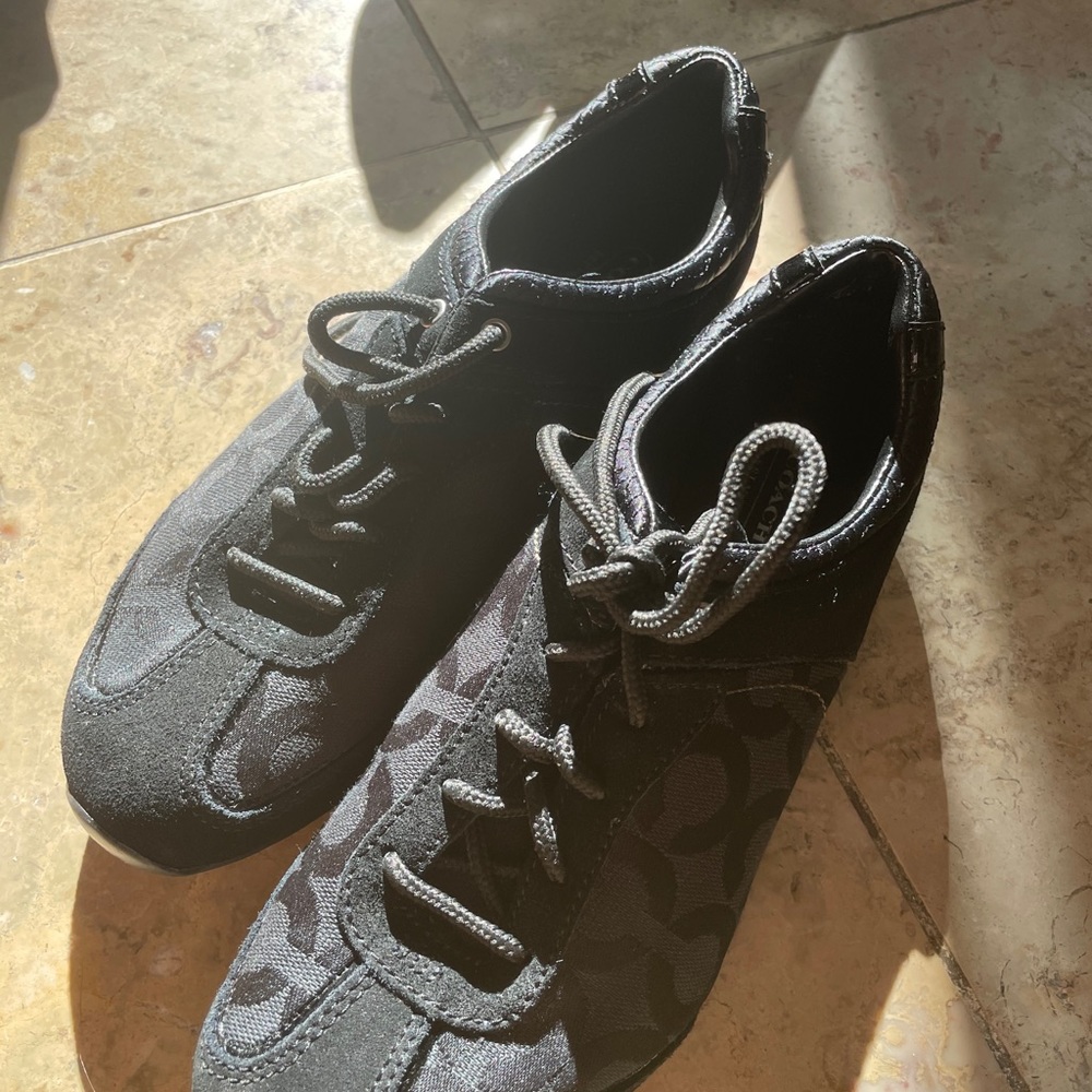 Brand new coach shoes